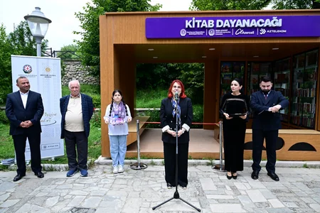 Şuşada Kitab dayanacağı istifadəyə verilib