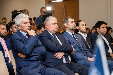 Sabahın Ulduzları layihəsi çərçivəsində imza mərasimi keçirilib