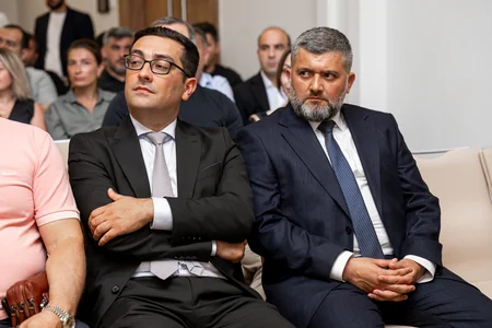 Sabahın Ulduzları layihəsi çərçivəsində imza mərasimi keçirilib
