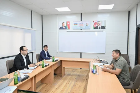 Məcnun Məmmədov Kəlbəcərdə vətəndaşları qəbul edib