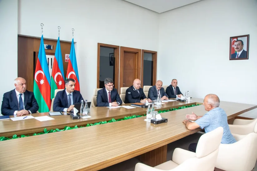 Rəşad İsmayılov Şəmkirdə vətəndaşları qəbul edib
