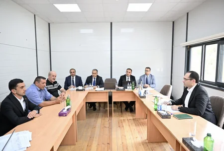 Məcnun Məmmədov Kəlbəcərdə vətəndaşları qəbul edib