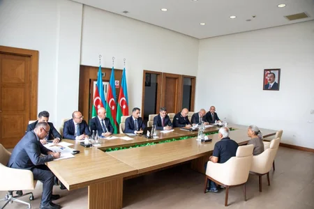 Rəşad İsmayılov Şəmkirdə vətəndaşları qəbul edib