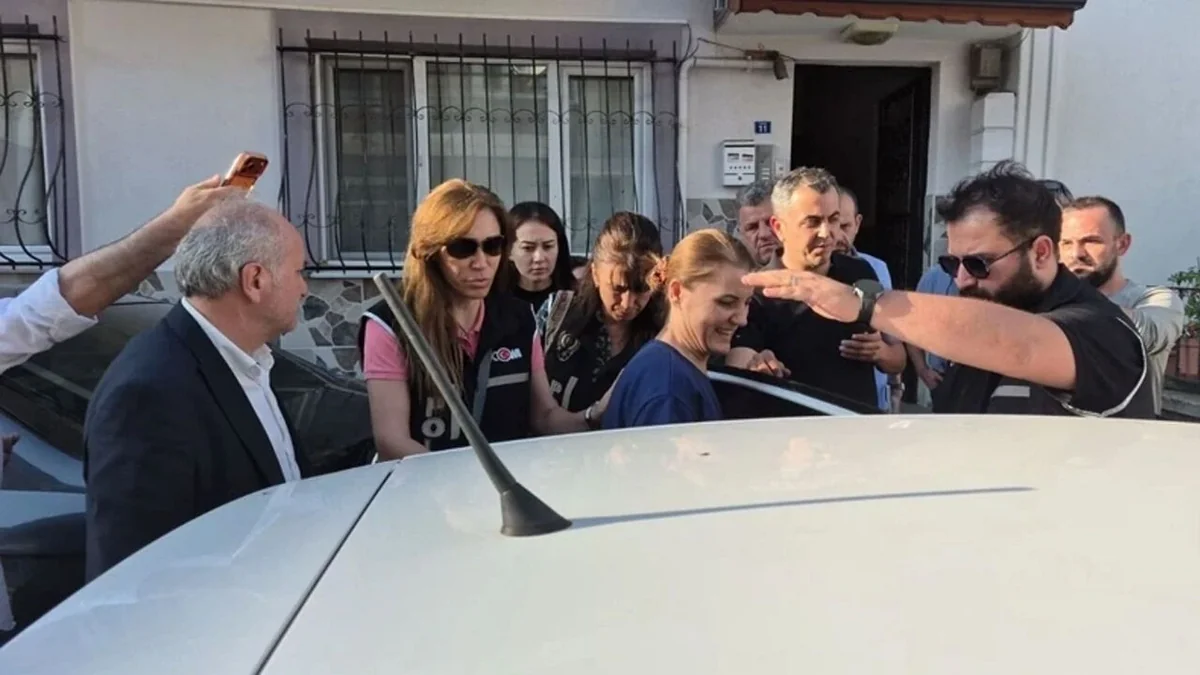 Mayor of Türkiye's Izmit detained in corruption investigation