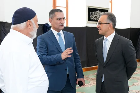 Ramin Məmmədov Mərdəkan və Buzovnadakı tarixi dini abidələrdə olub
