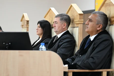 Ermənistan vətəndaşlarının şikayətləri üzrə apellyasiya məhkəməsində prokurorlar çıxışa başlayıb