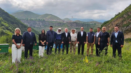 Kəlbəcərdə təsərrüfatlara və tikinti işlərinə baxış keçirilib