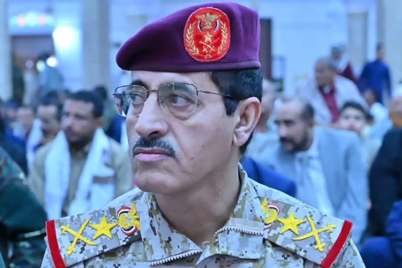 Yemen's army says it is ready for offensive against Houthis