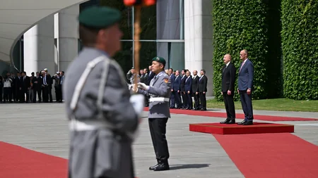 Berlində İlham Əliyevin rəsmi qarşılanma mərasimi olub