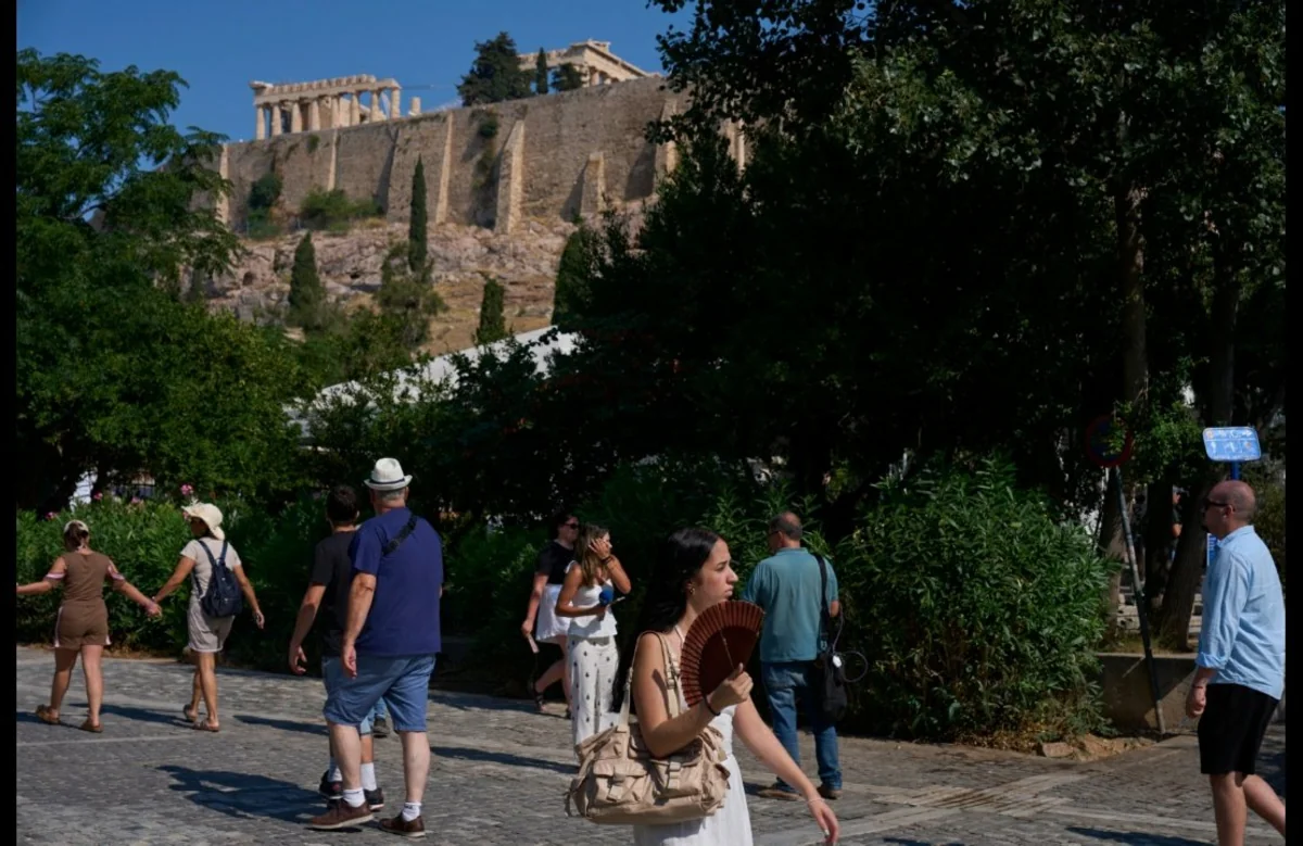 Two tourists injured in knife attack in Greece, suspect arrested