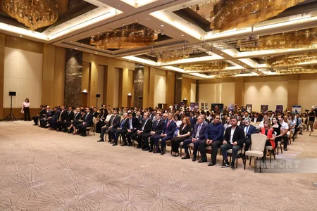 Daha 100 nəfər Azərbaycan Kibertəhlükəsizlik Mərkəzindən məzun olub
