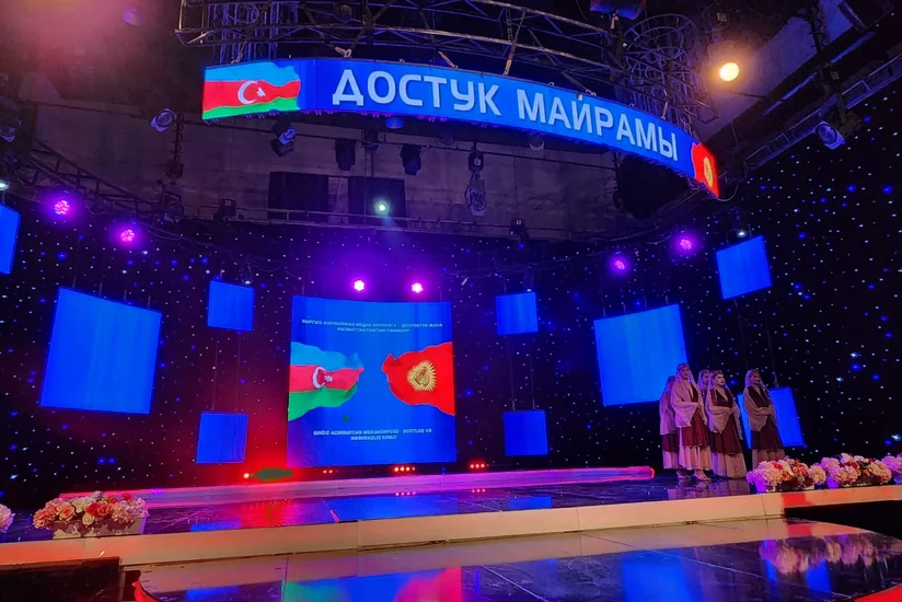 Azərbaycanlı jurnalistlər Qırğızıstanın aparıcı dövlət mediasının işi ilə tanış olublar