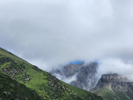 Azerbaijani journalists visit Ala-Archa Nature Park in Kyrgyzstan