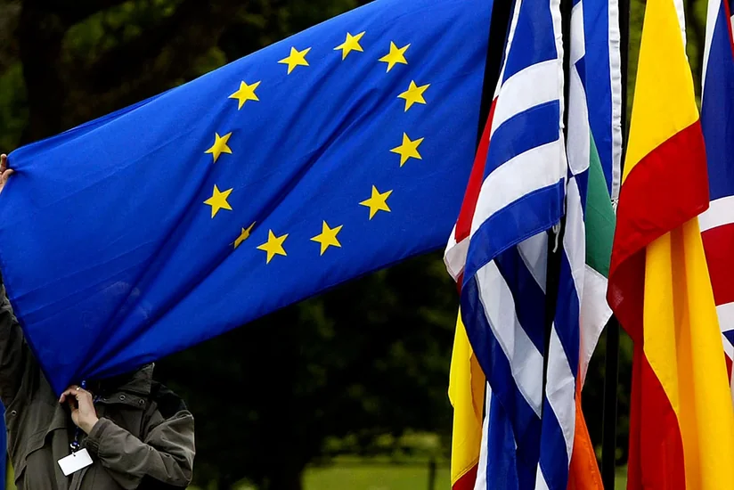 FT: Greece secures Russian LNG carve-out in EU sanctions talks