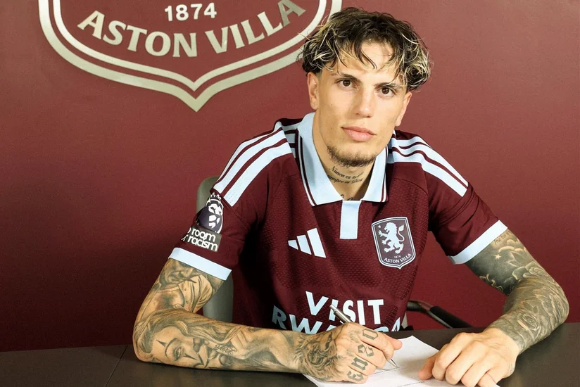 Aston Villa sign Alejandro Garnacho on loan from Chelsea