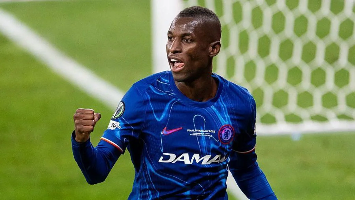 Aston Villa Çelsinin hücumçusu Nikolas Ceksonu transfer etmək istəyir