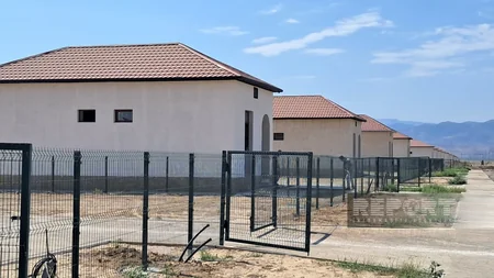 Növrəs Cəfərov: Soltanlı kəndində yaşayış evlərinin inşasında işlərin 50 %-i görülüb