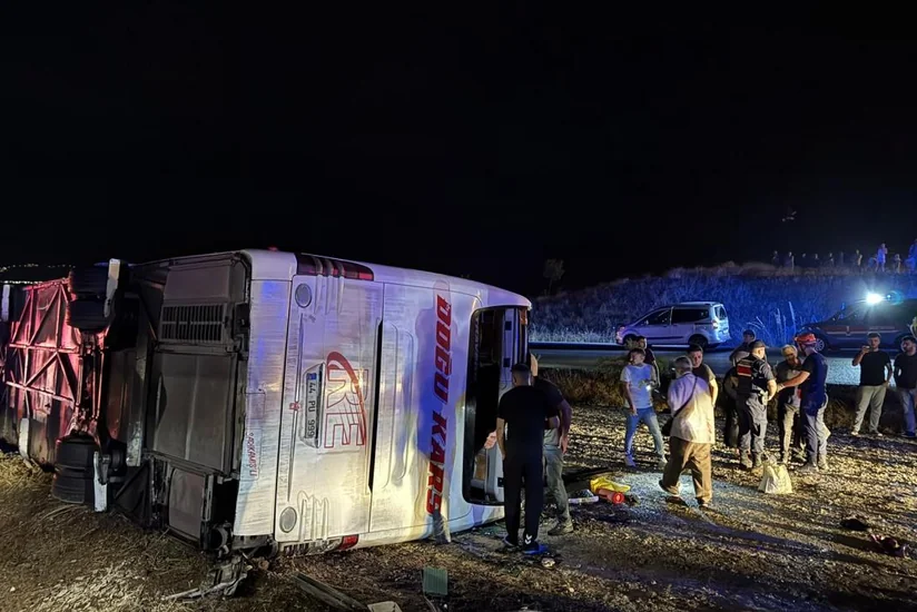 Türkiyədə sərnişin avtobusu aşıb, 40 nəfər xəsarət alıb