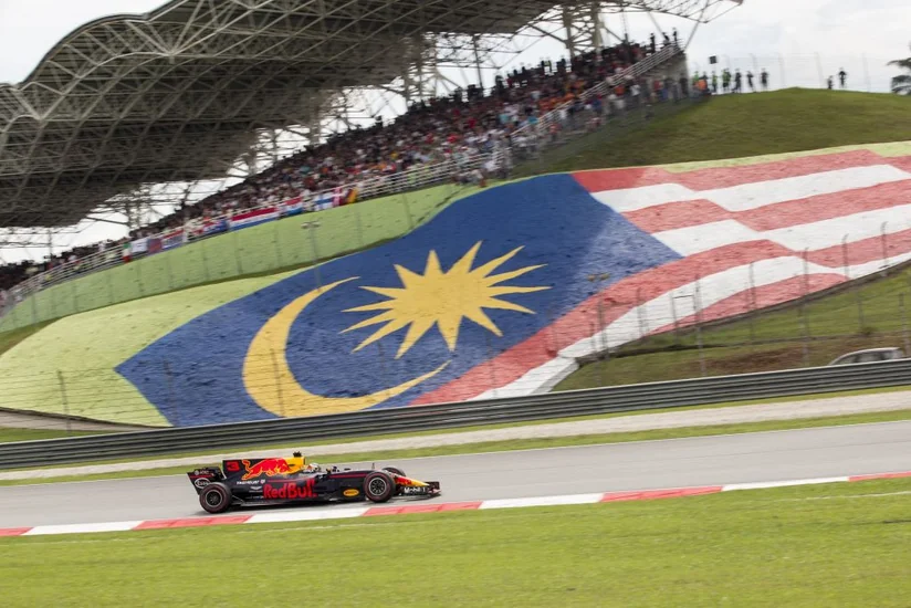 Formula 1 üzrə Bəhreyn Qran-prisi Yaxın Şərqdəki vəziyyətlə bağlı Malayziyaya köçürülüb