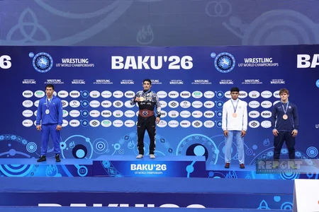 Dünya çempionatı: Gümüş medal qazanan İsfahan Həsənov mükafatlandırılıb