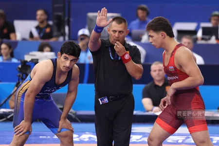 Azərbaycan güləşçisi İsfahan Həsənov dünya çempionatında gümüş medal qazanıb