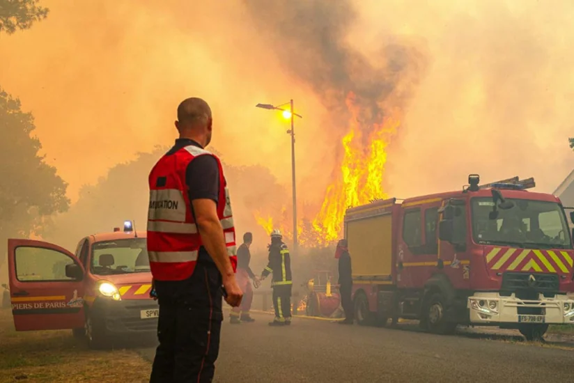France, Spain race to contain huge wildfires before fresh heatwave begins
