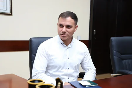 Mürsəl İbrahimov Goranboyda vətəndaşların problemlərini dinləyib
