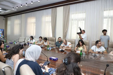 DMX miqrasiya idarəçiliyi və rəqəmsal yeniliklər barədə media nümayəndələrini məlumatlandırıb