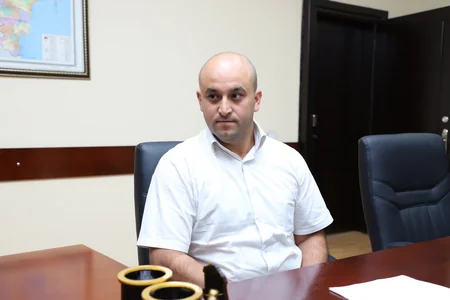 Mürsəl İbrahimov Goranboyda vətəndaşların problemlərini dinləyib