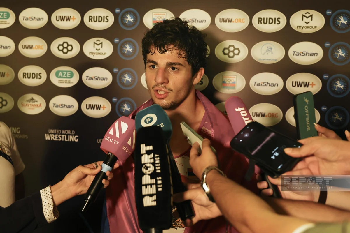 Armenian wrestlers warmly received in Baku, gold medalist says