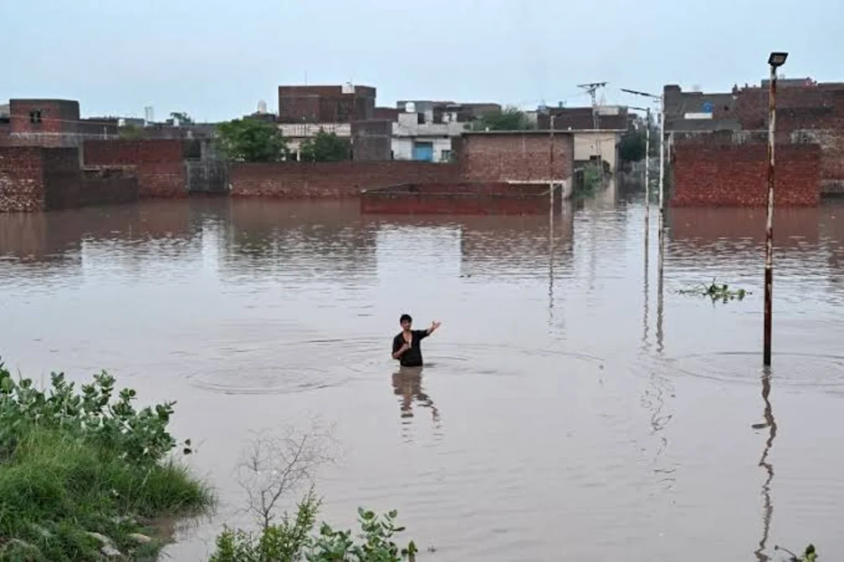Death toll from rains, flash floods rises to 110 across Pakistan