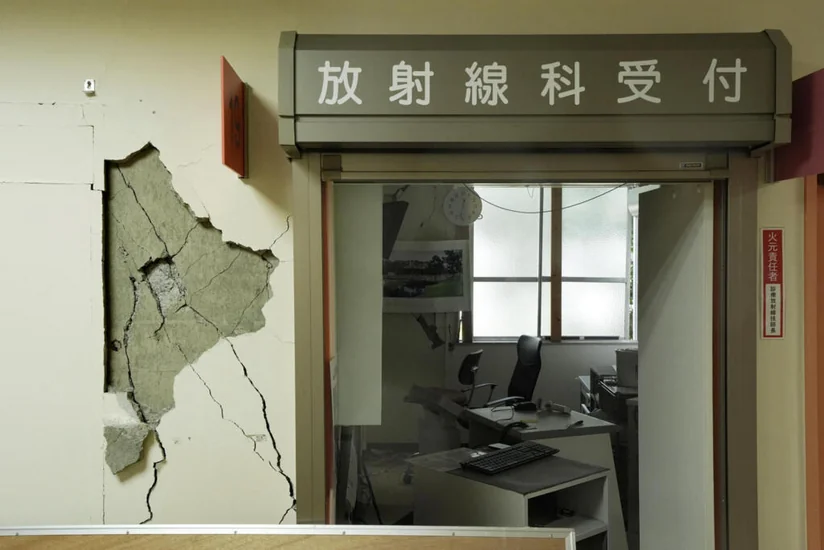 Japan earthquake leaves more than 95,000 homes without water