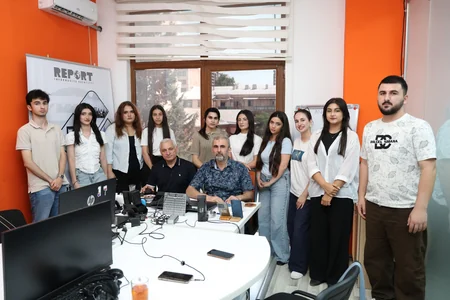 Bahəddin Həzi Report Media Məktəbində: Jurnalistika gündəmin ədəbiyyatıdır