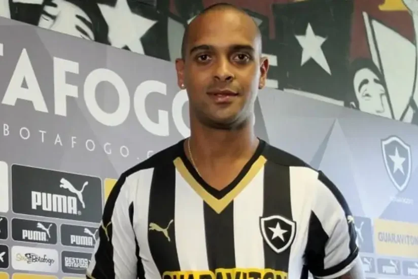 Braziliyalı keçmiş futbolçu Tassio Maya dos Santos divarın uçması nəticəsində həlak olub