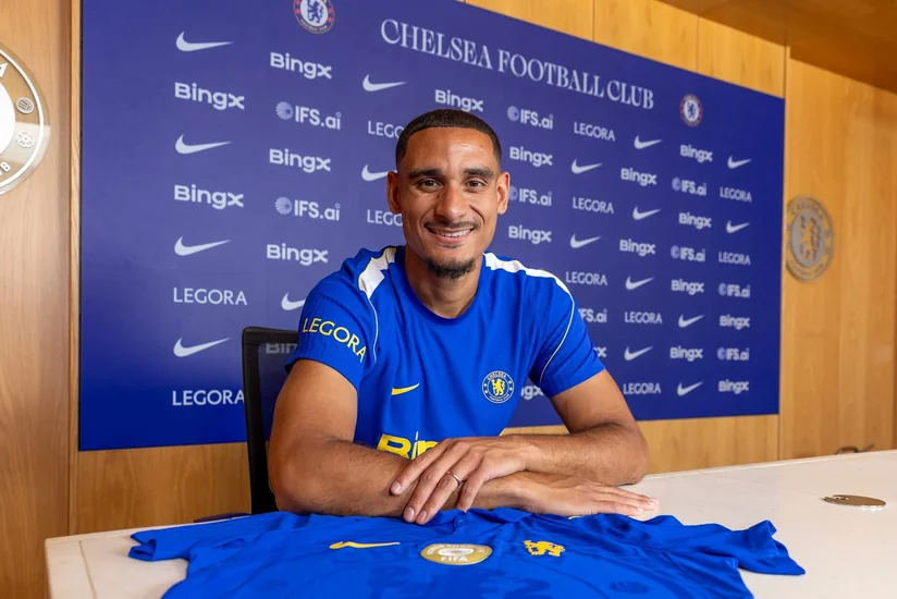 Çelsi Maksens Lakruanın transferini rəsmiləşdirib