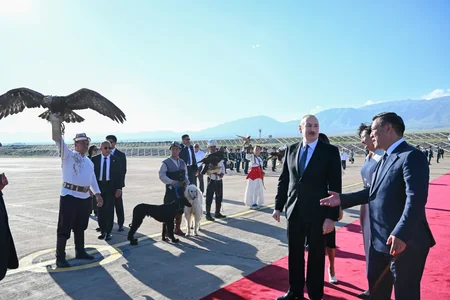 Prezident İlham Əliyev Qırğızıstanda səfərdədir