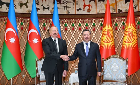 Azerbaijani President Ilham Aliyev holds one-on-one meeting with Kyrgyz President in Cholpon-Ata