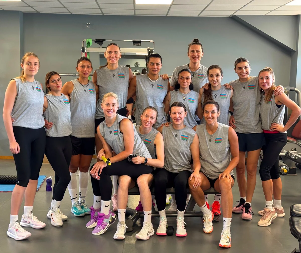 Azerbaijan women's volleyball team beat Greece in friendly matches