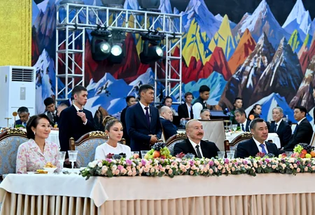 Çolpon-Ata şəhərində İlham Əliyevin və Mehriban Əliyevanın şərəfinə dövlət ziyafəti verilib