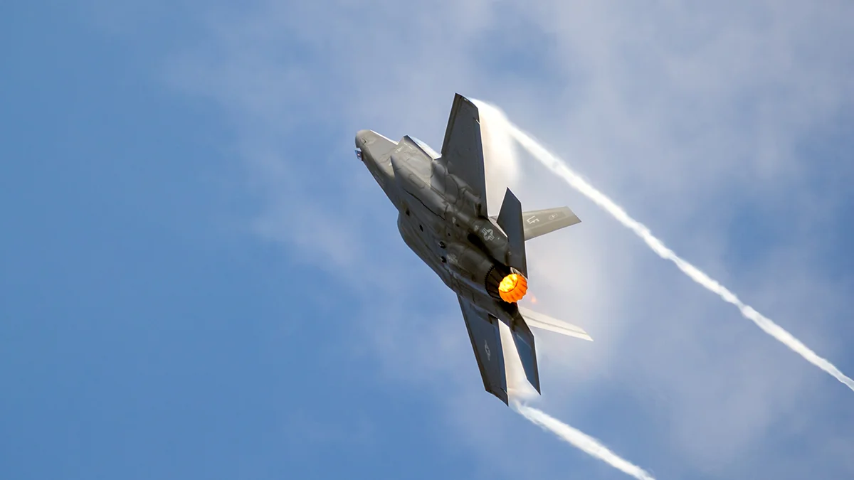 Kaliforniyada F-35 qırıcı təyyarəsi qəzaya uğrayıb