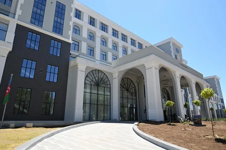İssık-Kul gölünün sahilində Baku Resort & Spa mehmanxanasının açılışı olub - YENİLƏNİB