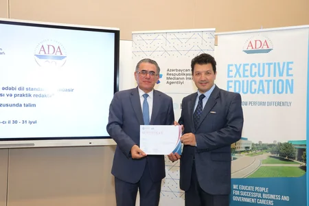 Rəqəmsal mediada ədəbi dil standartları mövzusunda təlimlər başa çatıb