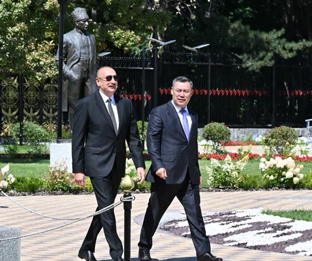 Çolpon-Ata şəhərində İlham Əliyevin və Mehriban Əliyevanın şərəfinə dövlət ziyafəti verilib