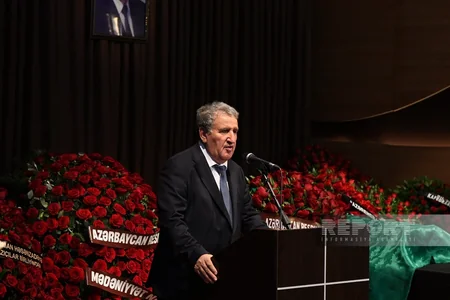 Xalq şairi Nəriman Həsənzadə ilə vida mərasimi keçirilir