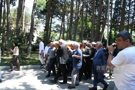 Xalq şairi Nəriman Həsənzadə Birinci Fəxri xiyabanda dəfn olunub – YENİLƏNİB-2