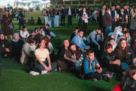 AzerGold QSC və Bakı Media Mərkəzinin təşkilatçılığı ilə Daşkəsəndə milli kino seansı keçirilib