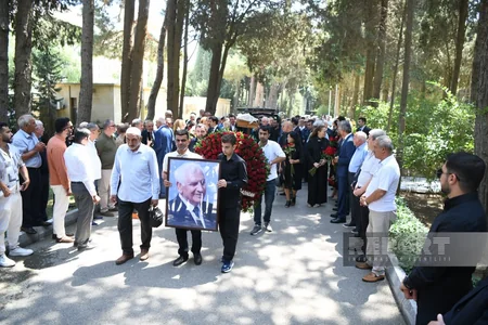 Xalq şairi Nəriman Həsənzadə Birinci Fəxri xiyabanda dəfn olunub – YENİLƏNİB-2