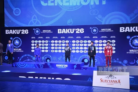 Dünya çempionatı: Gümüş medal qazanan İbrahim Həsənov mükafatlandırılıb