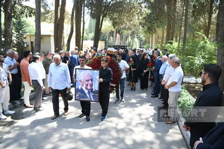 Xalq şairi Nəriman Həsənzadə Birinci Fəxri xiyabanda dəfn olunub – YENİLƏNİB-2