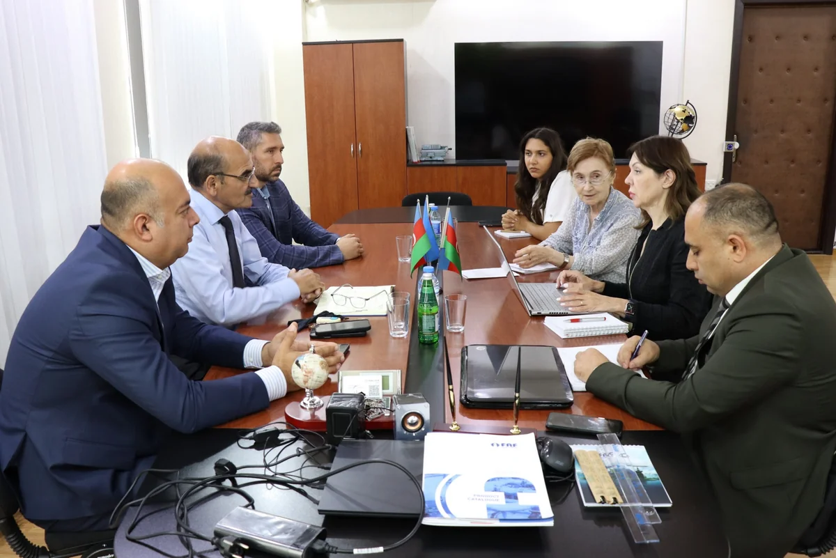 Azerbaijan, ADB discuss integration of green energy into heating sector